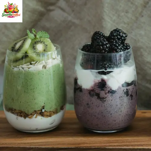 yoğurtlu smoothie yapımı